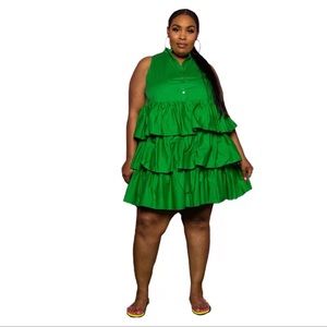 New with out tag 🏷 green dress very cute